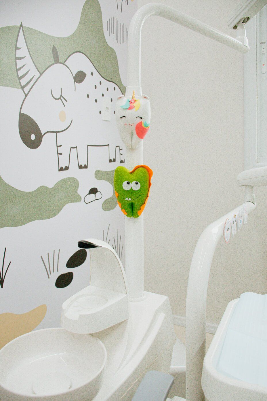 imagem de uma parte do lugar de atendimento ao paciente infantil